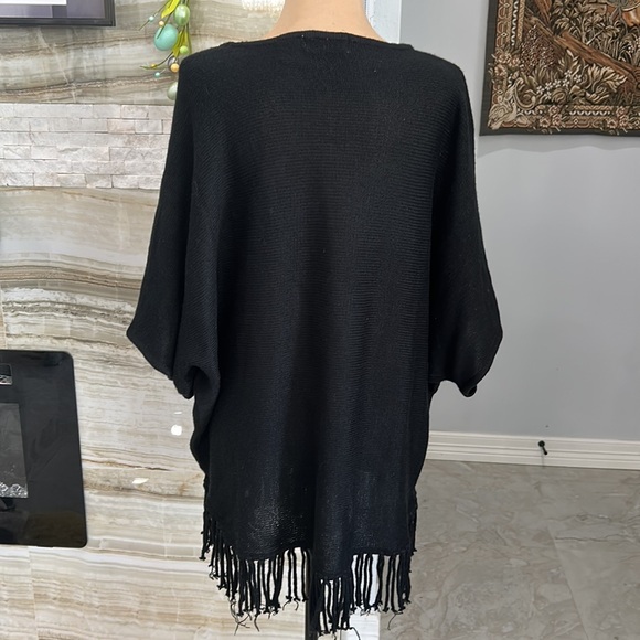 Valerie‎ Stevens 1 Piece Fringe Black Tunic. Size 2X (814) - Picture 5 of 9
